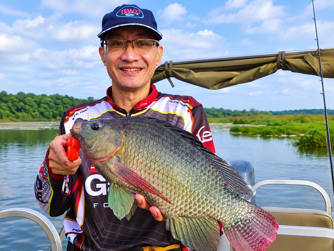 Fishing in Uganda | Best Fishing Safaris, Nile Perch & Fishing Tours Tilapia fishing in Uganda – guided tilapia fishing safari with Peter’s Fishing Tours